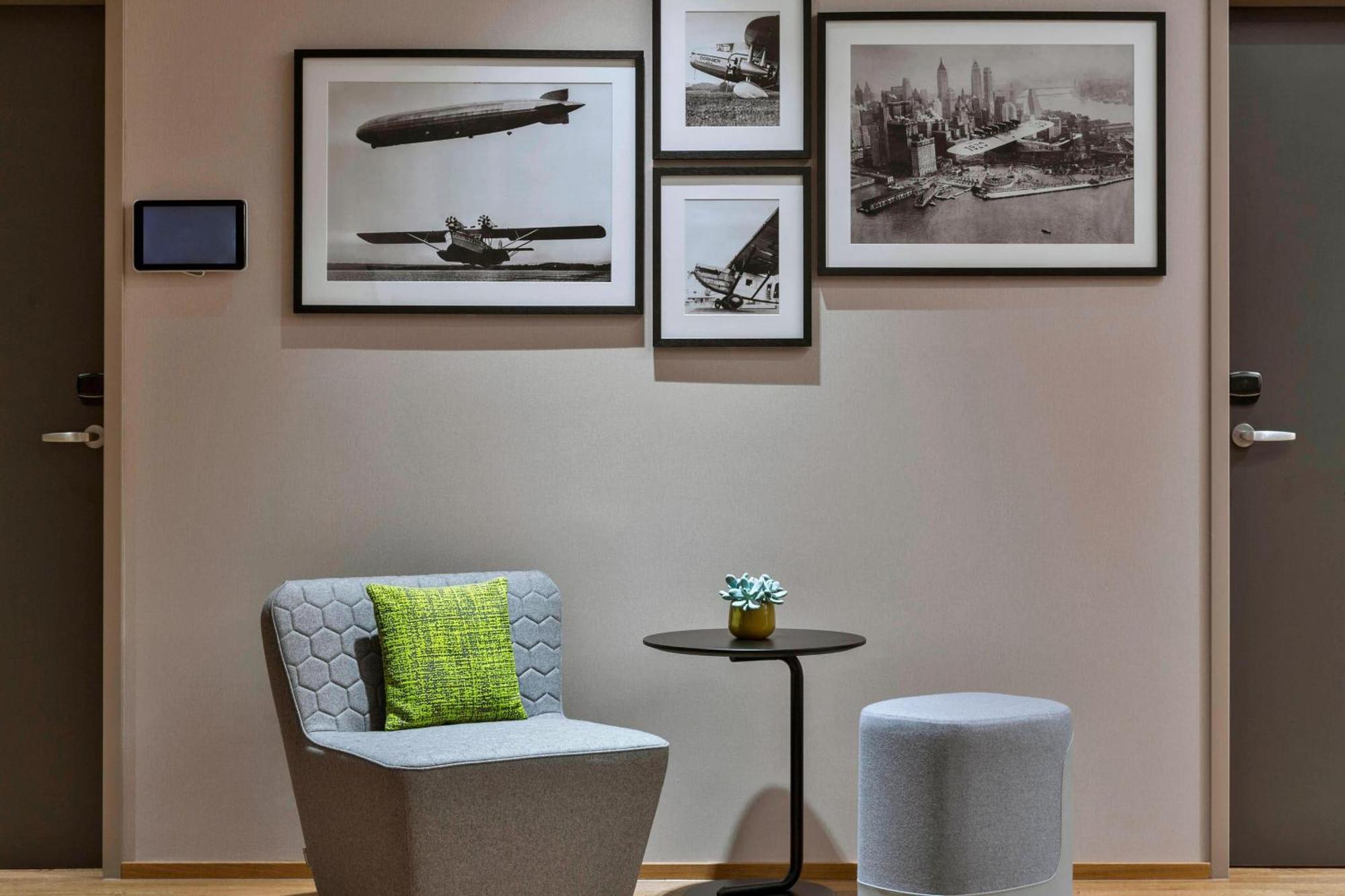 Courtyard By Marriott Oberpfaffenhofen Munich South 4*