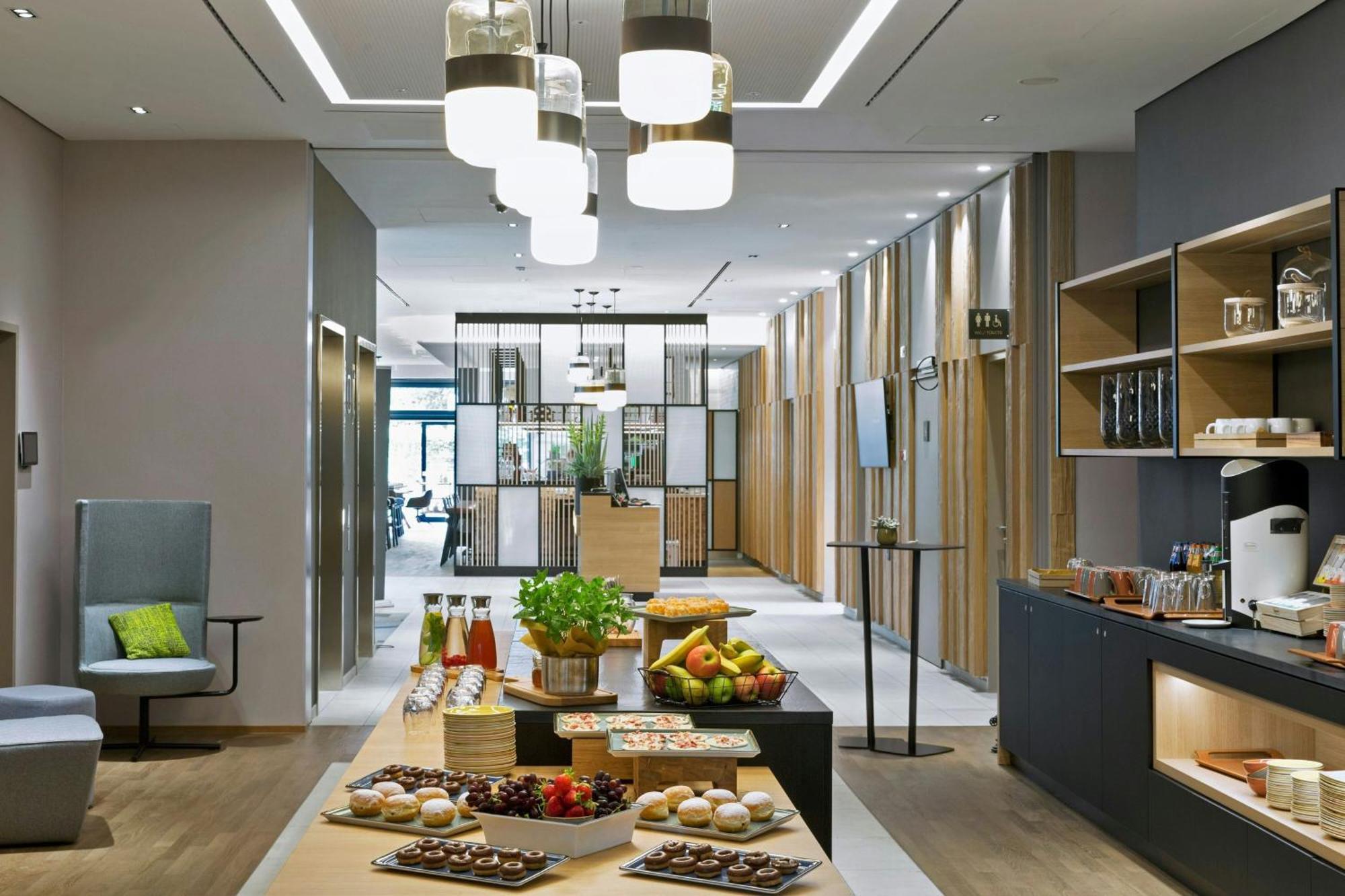 Courtyard By Marriott Oberpfaffenhofen Munich South Hotel 4*