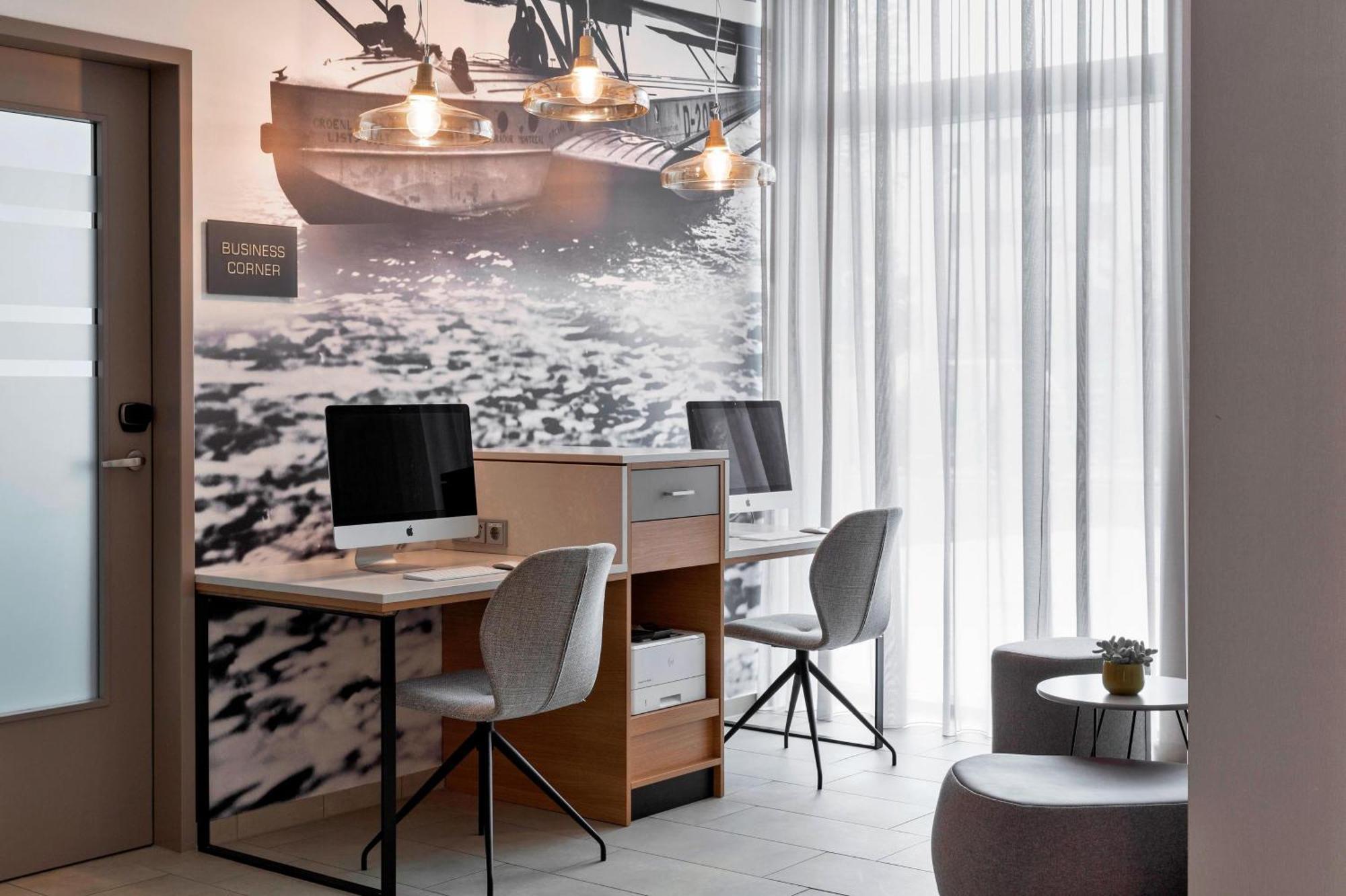 Courtyard By Marriott Oberpfaffenhofen Munich South Hotel 4*