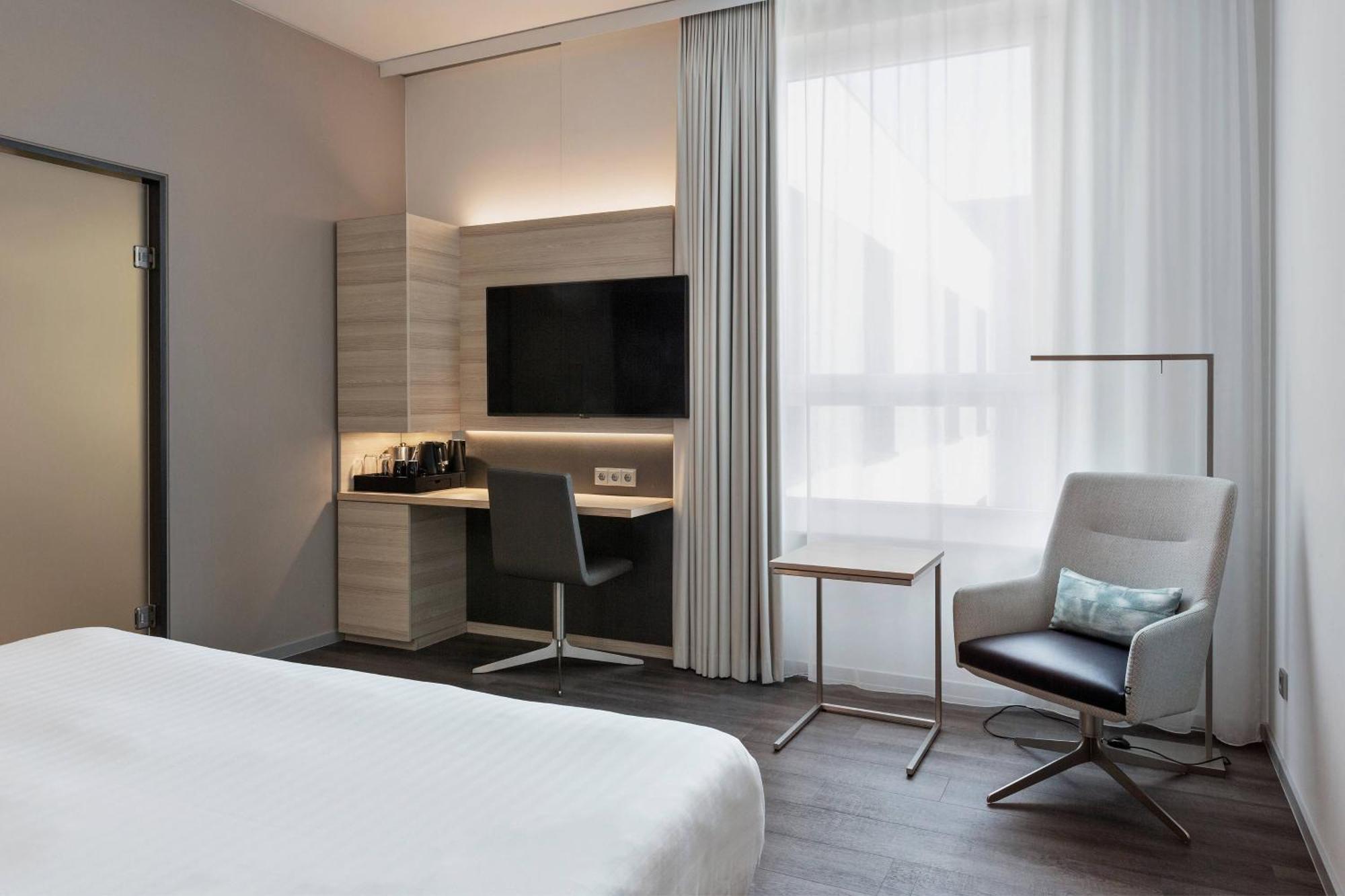 Hotel Courtyard By Marriott Oberpfaffenhofen Munich South Gilching